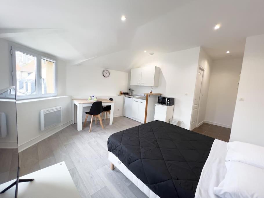 Maciet 6- Centre Meaux-gare-disney Apartamento